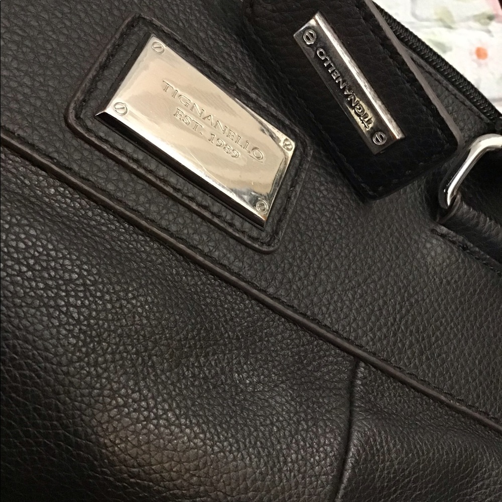 SOLD.  Satchel Hand Bag Black Leather - Picture 8 of 8